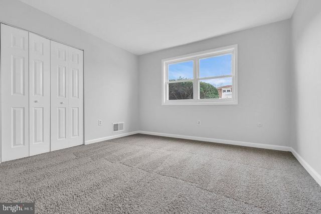 19-1 FLORENCE TOLLGATE PL, Florence, NJ 08518