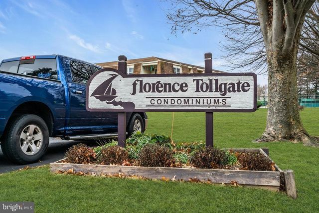 19-1 FLORENCE TOLLGATE PL, Florence, NJ 08518