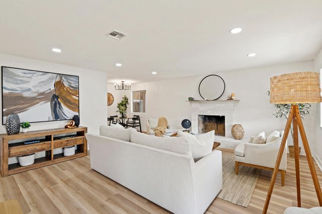 8832 Canarsie Ave, Orangevale, CA 95662