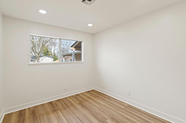 8832 Canarsie Ave, Orangevale, CA 95662