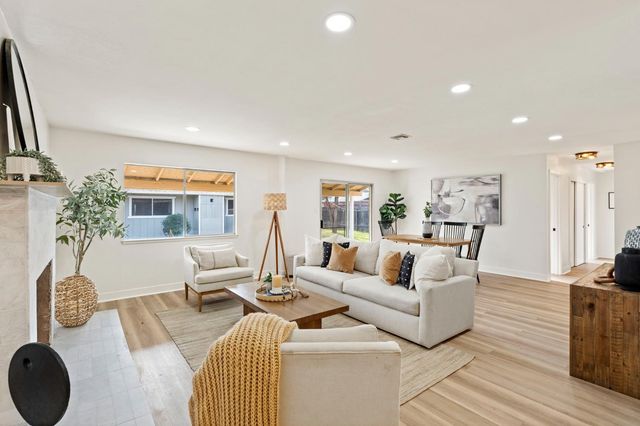 8832 Canarsie Ave, Orangevale, CA 95662