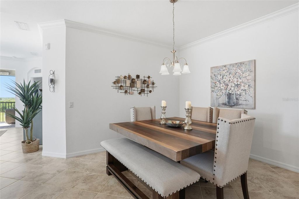 Image 18 of property listing at 14061 HERITAGE LANDING BOULEVARD 431, Punta Gorda, FL 33955