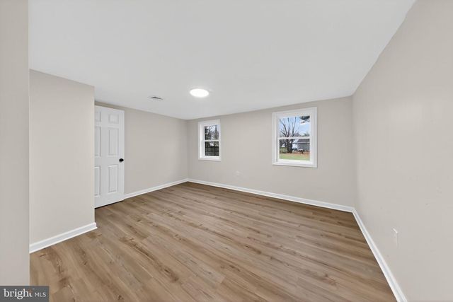 216 W HIGH ST, Felton, DE 19943