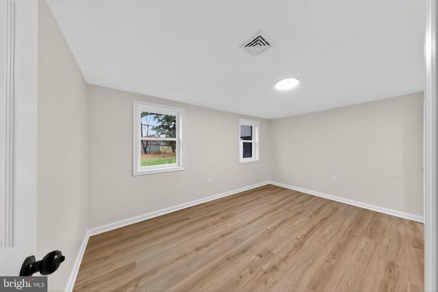 216 W HIGH ST, Felton, DE 19943