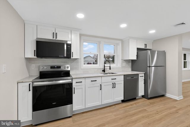 216 W HIGH ST, Felton, DE 19943