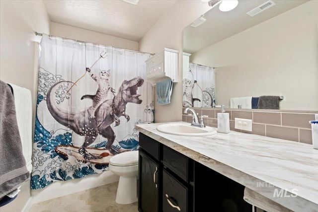 15936 N Freestone Way, Nampa, ID 83651