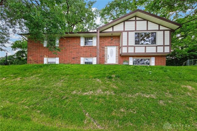 2700 Sonata Circle, Miami Twp, OH 45449