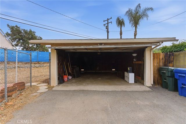 302 S Treanor, Glendora, CA 91741