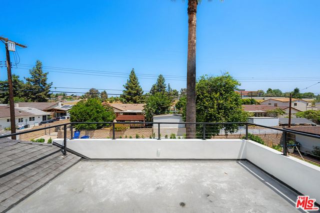 16113 Gledhill Street, North Hills, CA 91343