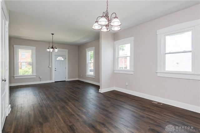 44 Bell Street, Dayton, OH 45403