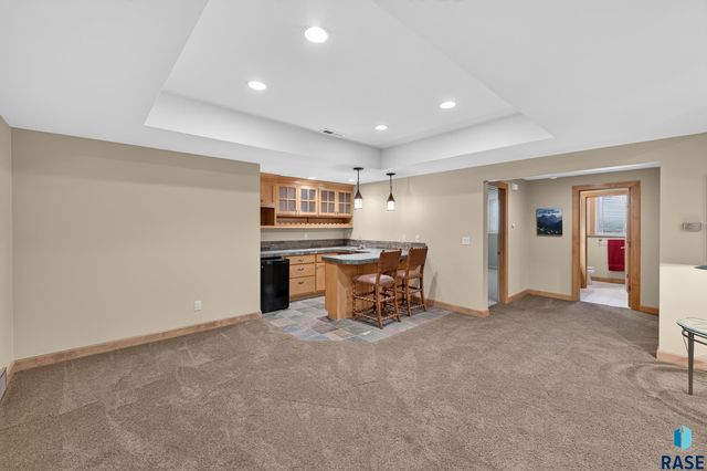 2208 W Black Rock Cir Circle, Sioux Falls, SD 57108