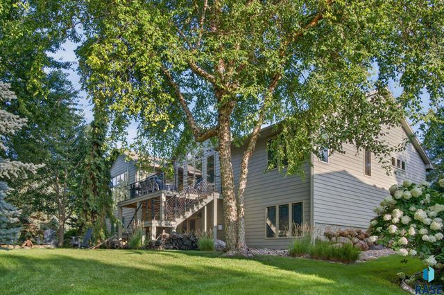 2208 W Black Rock Cir Circle, Sioux Falls, SD 57108