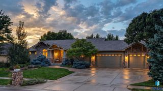 2208 W Black Rock Cir Circle, Sioux Falls, SD 57108