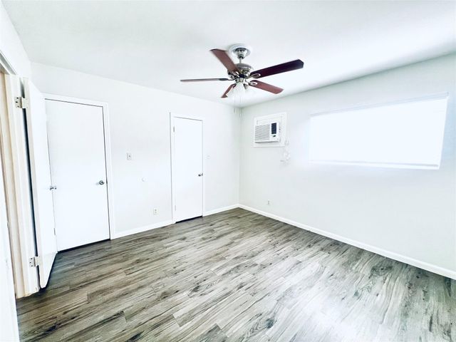 926 E Dean Keeton ST 107, Austin, TX 78705