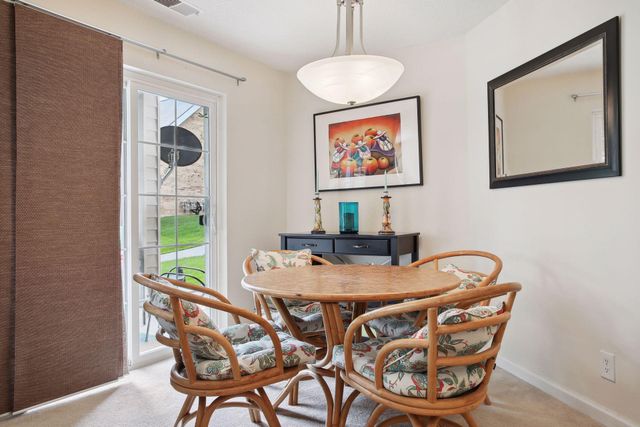 5998 Chasewood Parkway 1, Minnetonka, MN 55343