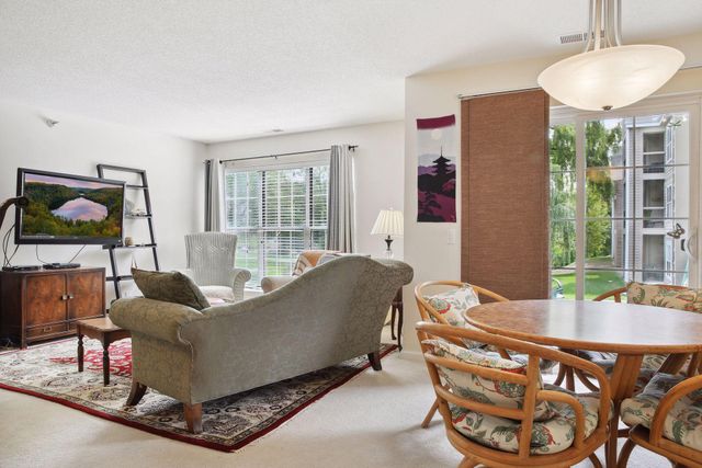 5998 Chasewood Parkway 1, Minnetonka, MN 55343