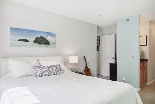 5998 Chasewood Parkway 1, Minnetonka, MN 55343