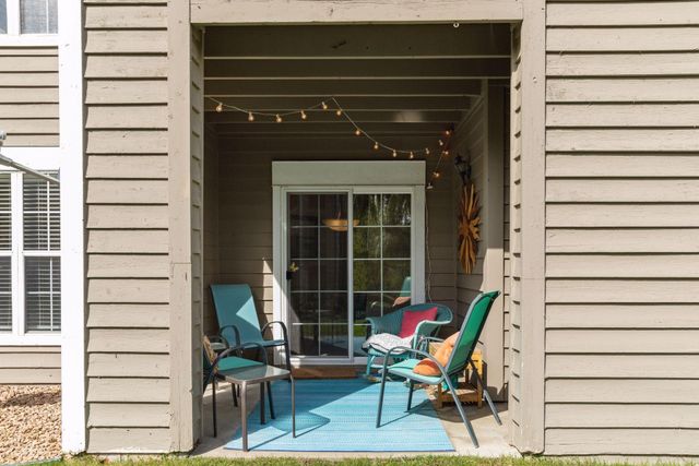 5998 Chasewood Parkway 1, Minnetonka, MN 55343