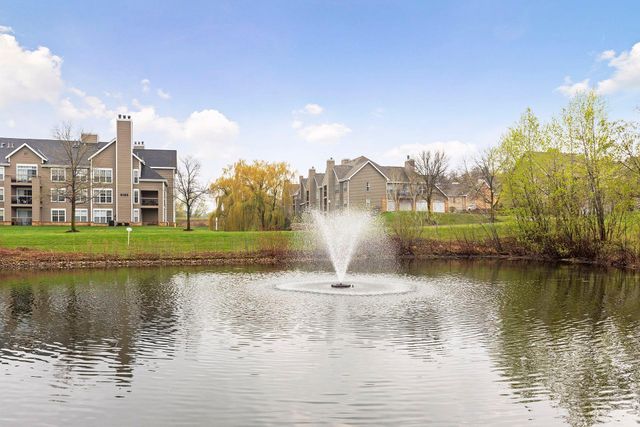 5998 Chasewood Parkway 1, Minnetonka, MN 55343