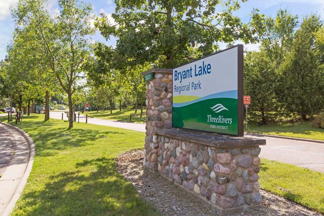 5998 Chasewood Parkway 1, Minnetonka, MN 55343