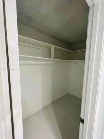 700 SE 2nd Ave 313, Deerfield Beach, FL 33441