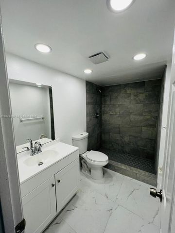 700 SE 2nd Ave 313, Deerfield Beach, FL 33441