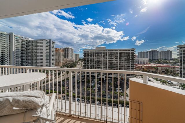 1985 S Ocean Drive 10G, Hallandale Beach, FL 33009