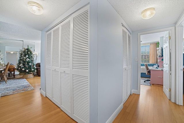 1985 S Ocean Drive 10G, Hallandale Beach, FL 33009