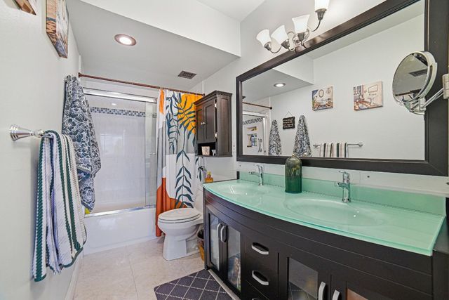 1985 S Ocean Drive 10G, Hallandale Beach, FL 33009