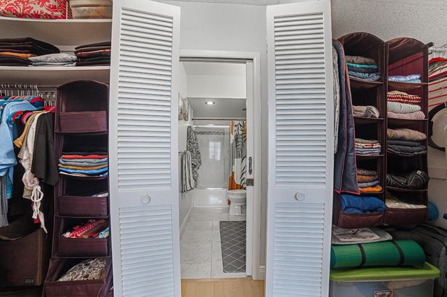 1985 S Ocean Drive 10G, Hallandale Beach, FL 33009