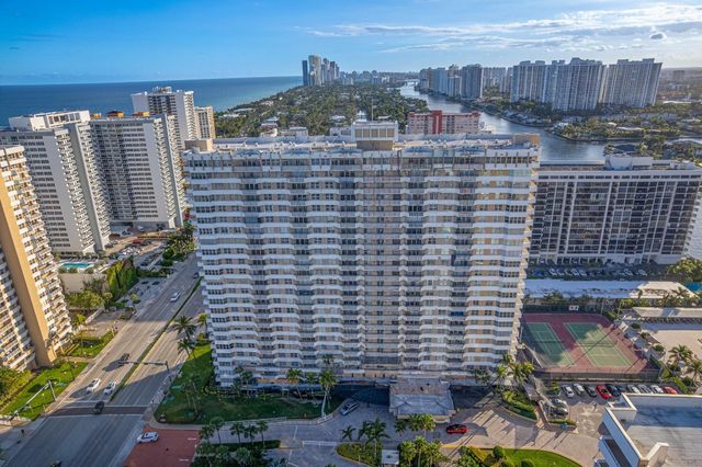 1985 S Ocean Drive 10G, Hallandale Beach, FL 33009