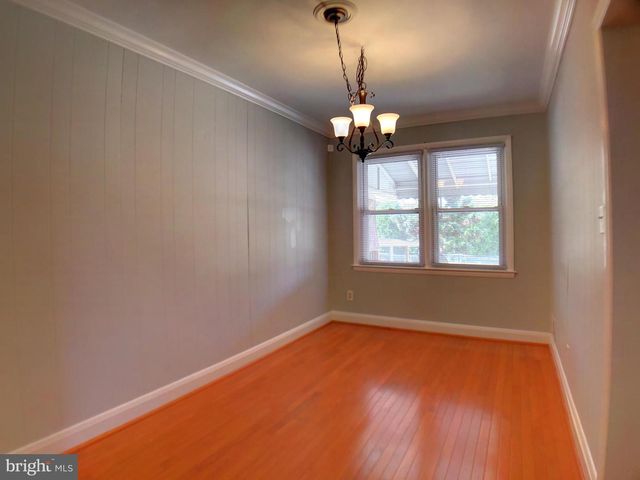 78 HAWTHORNE RD S, Middle River, MD 21220