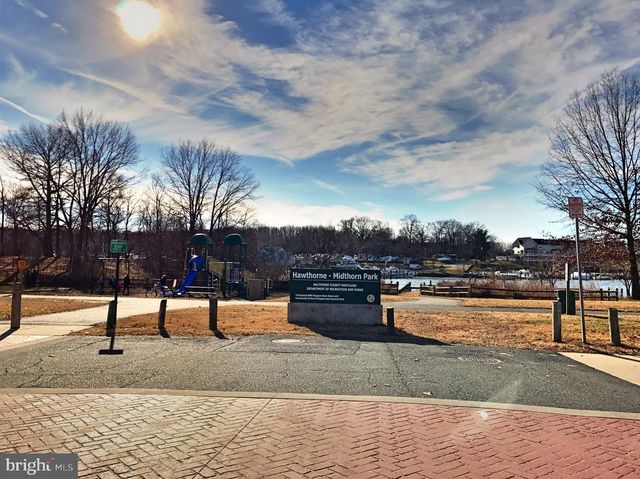 78 HAWTHORNE RD S, Middle River, MD 21220