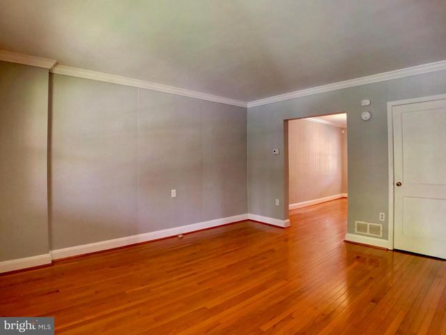 78 HAWTHORNE RD S, Middle River, MD 21220