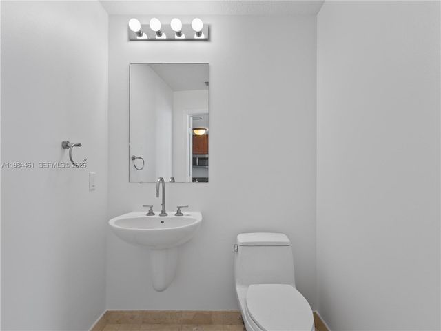 6515 Collins Ave 1610, Miami Beach, FL 33141