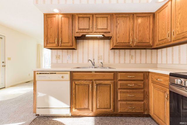 4838 E Jackson Street, Muncie, IN 47303