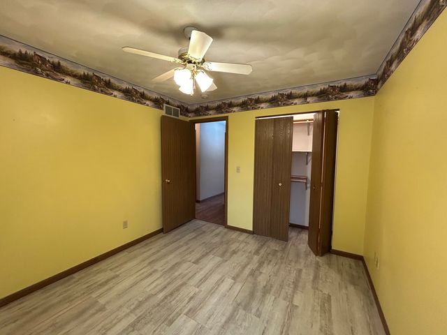 1233 47th Ave Court 16, East Moline, IL 61244