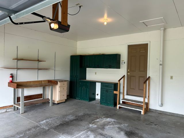 1233 47th Ave Court 16, East Moline, IL 61244