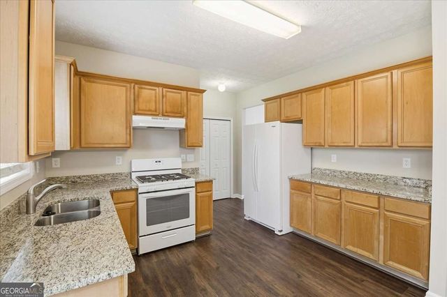 668 Clairidge Elm Trail, Lawrenceville, GA 30046