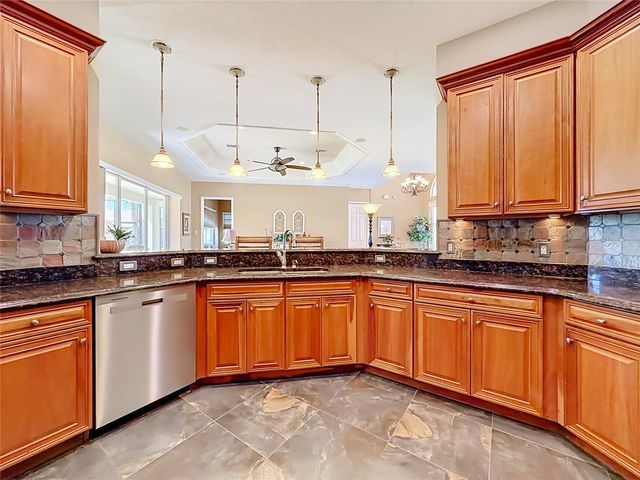 4231 COCONUT DRIVE, Lake Wales, FL 33859