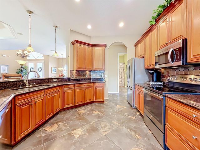 4231 COCONUT DRIVE, Lake Wales, FL 33859