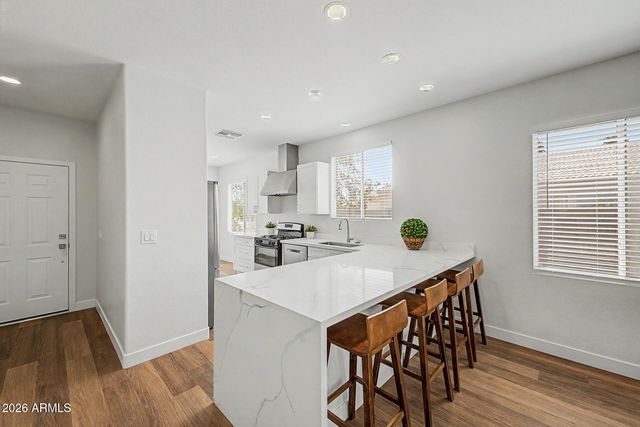 8706 W STANLEY A GOFF Drive, Tolleson, AZ 85353