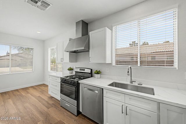 8706 W STANLEY A GOFF Drive, Tolleson, AZ 85353