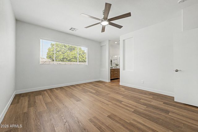 8706 W STANLEY A GOFF Drive, Tolleson, AZ 85353