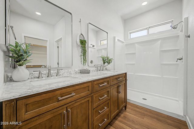 8706 W STANLEY A GOFF Drive, Tolleson, AZ 85353