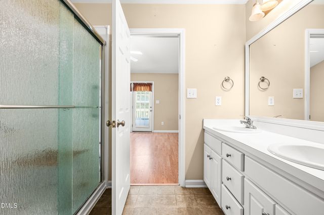 3664 E Cotton Gin Drive, Clayton, NC 27527