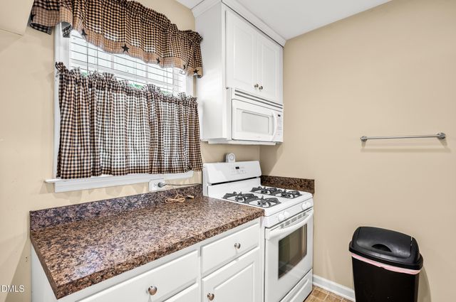 3664 E Cotton Gin Drive, Clayton, NC 27527