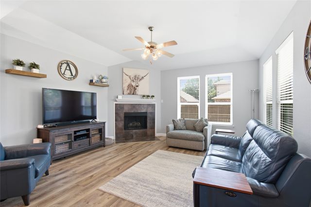 2804 Evening Mist Drive, Little Elm, TX 75068