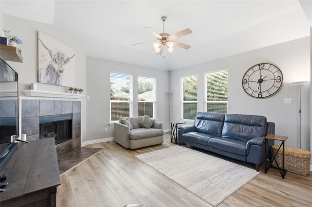 2804 Evening Mist Drive, Little Elm, TX 75068