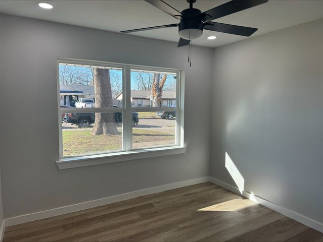 415 Bella Drive, Garland, TX 75040